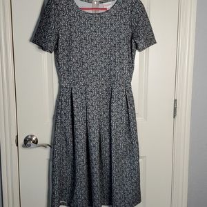 LuLaRoe Grey Amelia